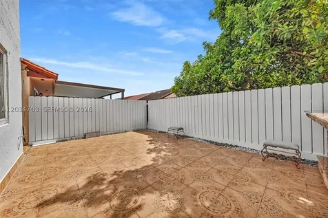 5445 W 27th Lane Hialeah FL 33016