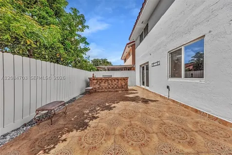 5445 W 27th Lane Hialeah FL 33016