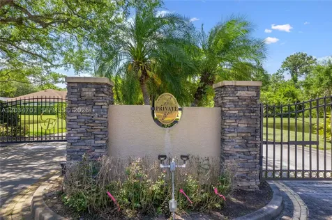 6805 49th Court Vero Beach FL 32967