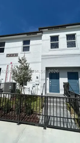 15657 SW 280 Street Miami FL 33032