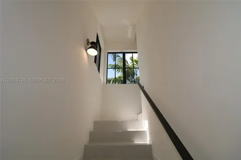 7504 SW 100th Street Pinecrest FL 33156