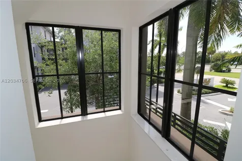 7504 SW 100th Street Pinecrest FL 33156