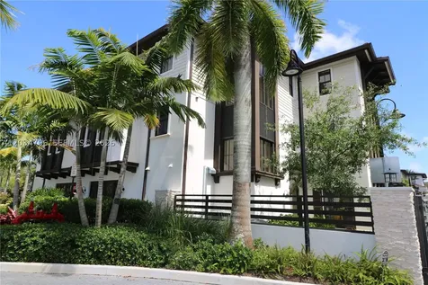 7504 SW 100th Street Pinecrest FL 33156