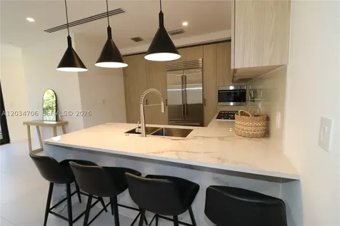 7504 SW 100th Street Pinecrest FL 33156