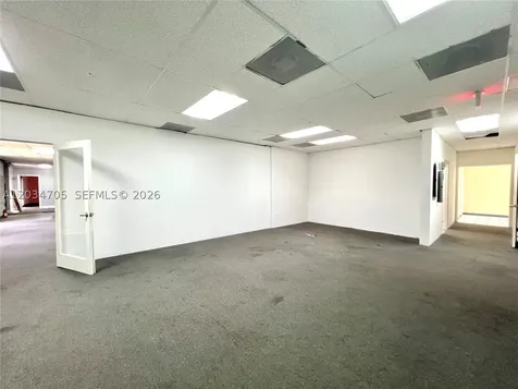 3425 NW 73rd Avenue Miami FL 33122