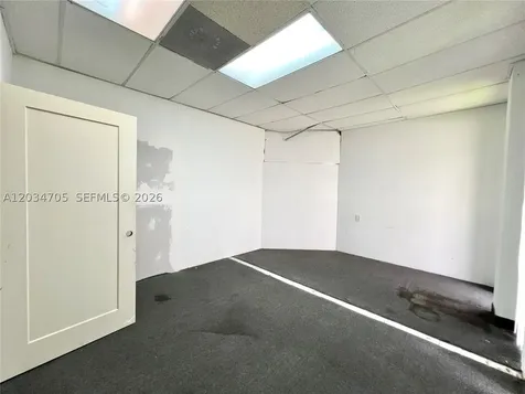 3425 NW 73rd Avenue Miami FL 33122