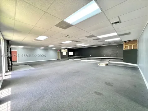 3425 NW 73rd Avenue Miami FL 33122