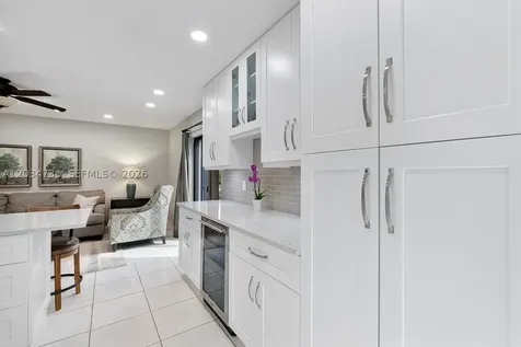 2073 Montpeliar Weston FL 33326