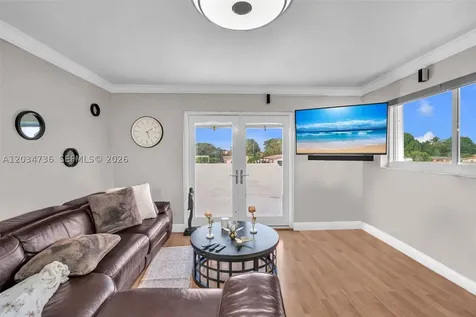 380 W 30th Street Hialeah FL 33012