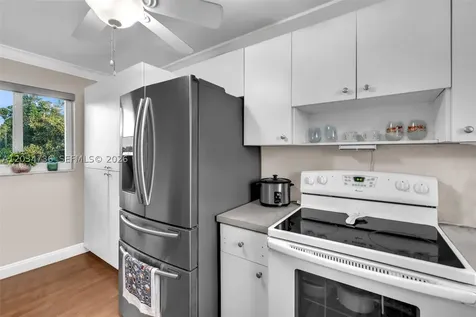380 W 30th Street Hialeah FL 33012