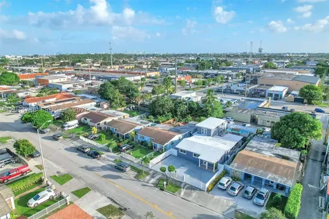 380 W 30th Street Hialeah FL 33012