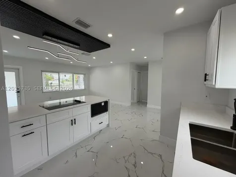2800 NW 164th Street Miami Gardens FL 33054