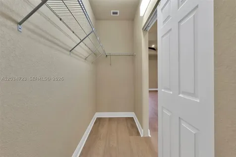 8890 NW 99th Path Doral FL 33178