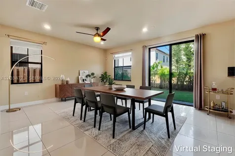 8890 NW 99th Path Doral FL 33178