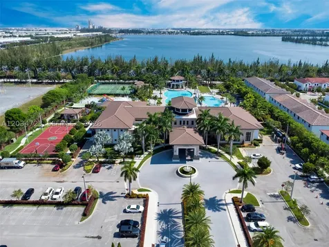 8890 NW 99th Path Doral FL 33178