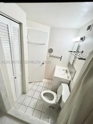 905 Brickell Bay Drive Miami FL 33131