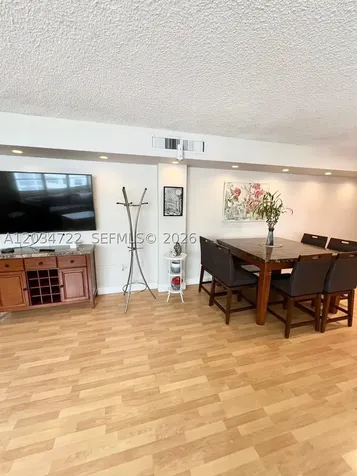 905 Brickell Bay Drive Miami FL 33131