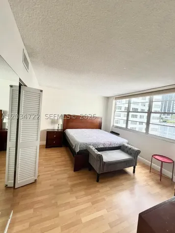 905 Brickell Bay Drive Miami FL 33131
