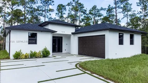 1310 Jefferson Avenue Lehigh Acres FL 33972