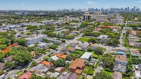 4251 SW 11th Street Miami FL 33134