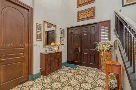 4251 SW 11th Street Miami FL 33134