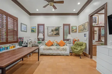 4251 SW 11th Street Miami FL 33134