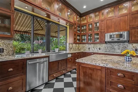 4251 SW 11th Street Miami FL 33134