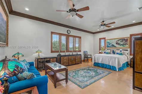 4251 SW 11th Street Miami FL 33134