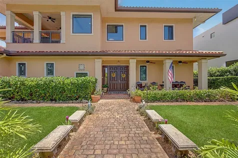 4251 SW 11th Street Miami FL 33134
