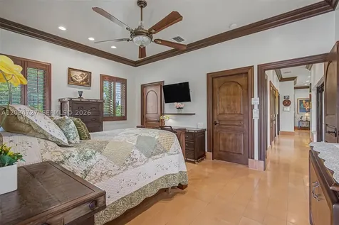 4251 SW 11th Street Miami FL 33134
