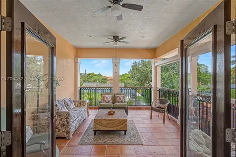4251 SW 11th Street Miami FL 33134