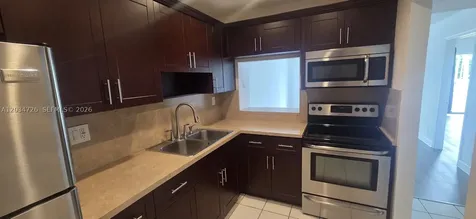 8000 SW 81st Drive Miami FL 33143