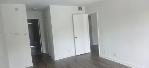 8000 SW 81st Drive Miami FL 33143