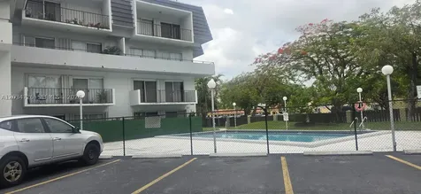 8000 SW 81st Drive Miami FL 33143