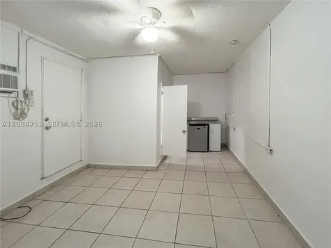1079 NW 112th Terrace Miami FL 33168