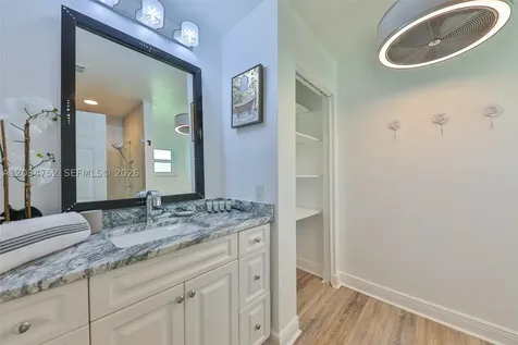 503 SE 17th Street Cape Coral FL 33990