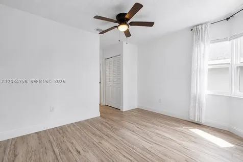 5874 SW 97th Terrace Cooper City FL 33328