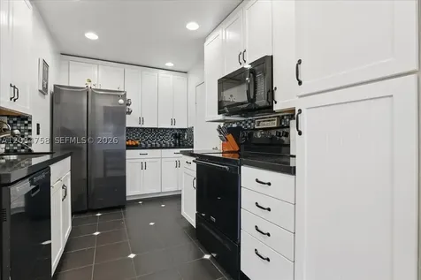 5874 SW 97th Terrace Cooper City FL 33328