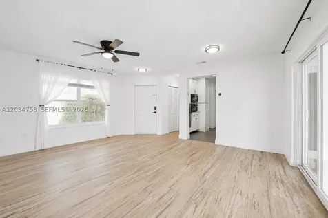 5874 SW 97th Terrace Cooper City FL 33328