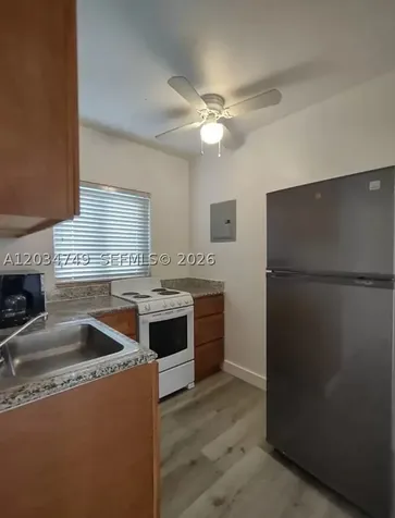 635 SW 16th Avenue Miami FL 33135