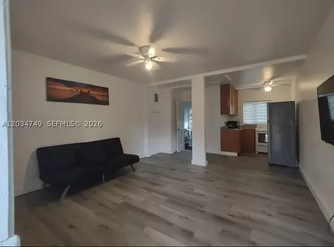 635 SW 16th Avenue Miami FL 33135