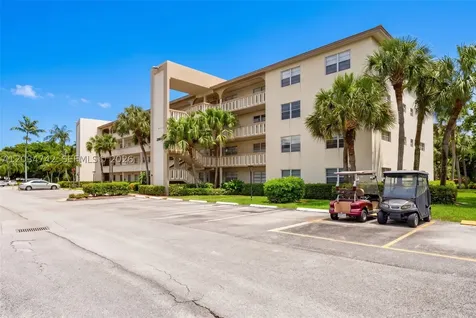 2401 Antigua Circle Coconut Creek FL 33066