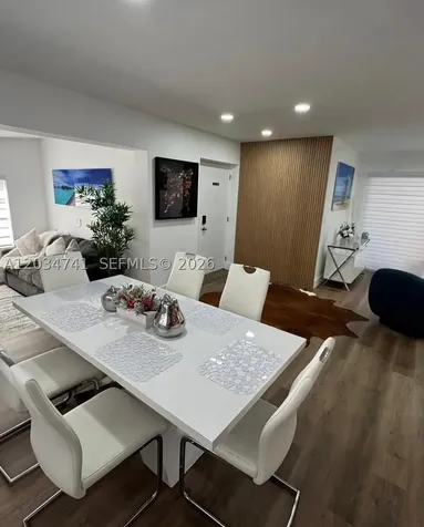 621 NW 59th Avenue Miami FL 33126