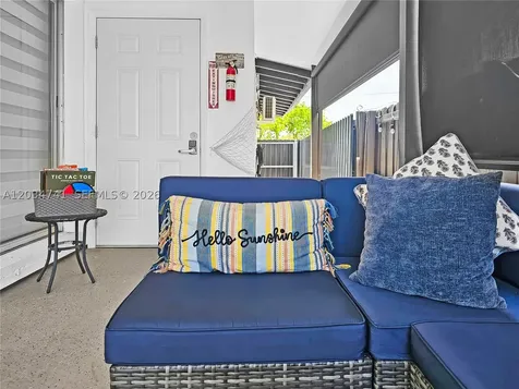 621 NW 59th Avenue Miami FL 33126