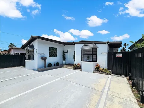 621 NW 59th Avenue Miami FL 33126