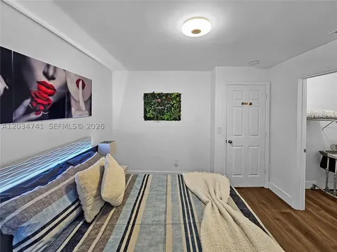 621 NW 59th Avenue Miami FL 33126