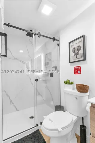 621 NW 59th Avenue Miami FL 33126