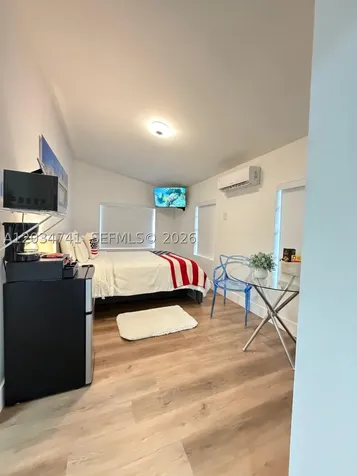 621 NW 59th Avenue Miami FL 33126