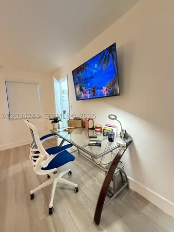 621 NW 59th Avenue Miami FL 33126