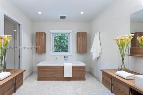 5780 Las Palmas Drive Coral Gables FL 33156